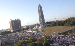 Piazza della Rivoluzione, a Cuba il 1°maggio