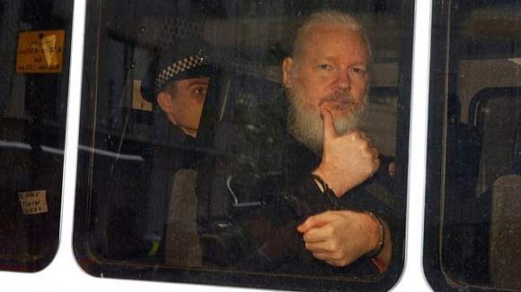Assange-arrestato